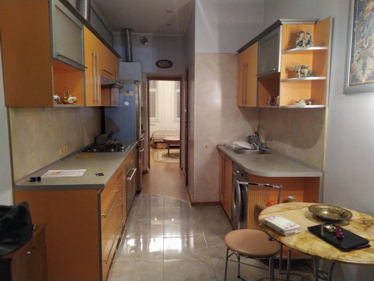 Апартаменты Около Собора Св.Юра Lviv Eksteriør billede